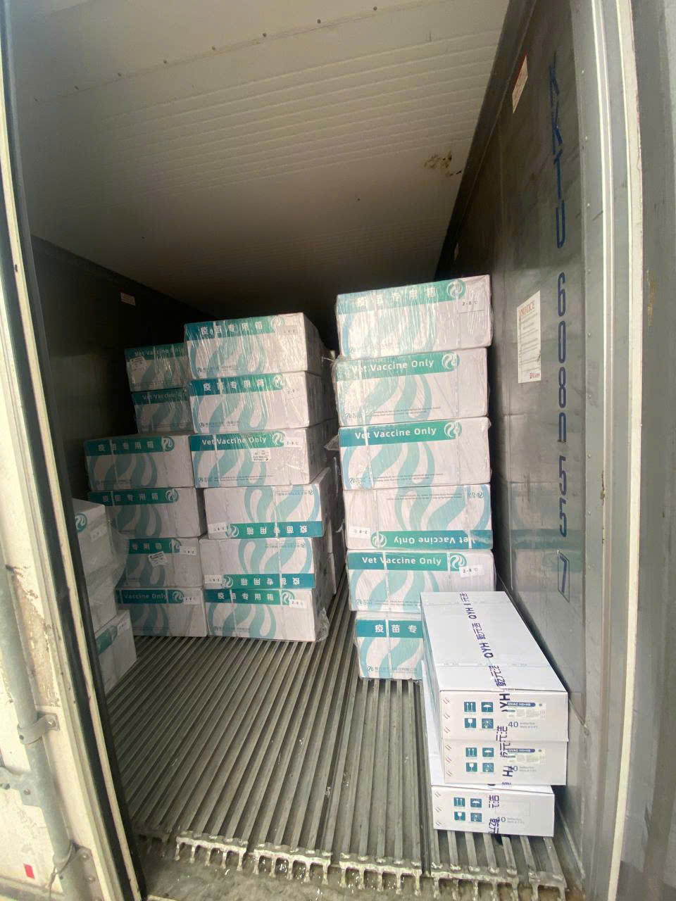 Container lạnh bảo quản vắc xin